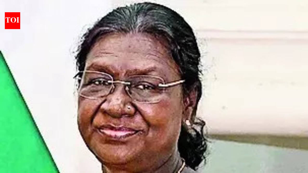 Santhal Council condemns controversy between West Bengal govt and President Murmu; Demands constitutional recognition for tribal rights