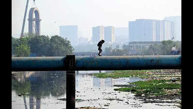 Delay in initiating Mithi river desilting leads to debate over monsoon preparedness