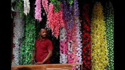 CM Devendra Fadnavis announces special drive and fresh notification to ban use of plastic flowers at festivals and banquet halls in Maharashtra