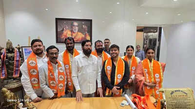 Post-Midnight Defection in Akola Jolts Uddhav Sena, Tilts Civic Power Toward Shinde Camp