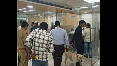 Bomb threat at passport office triggers security alert