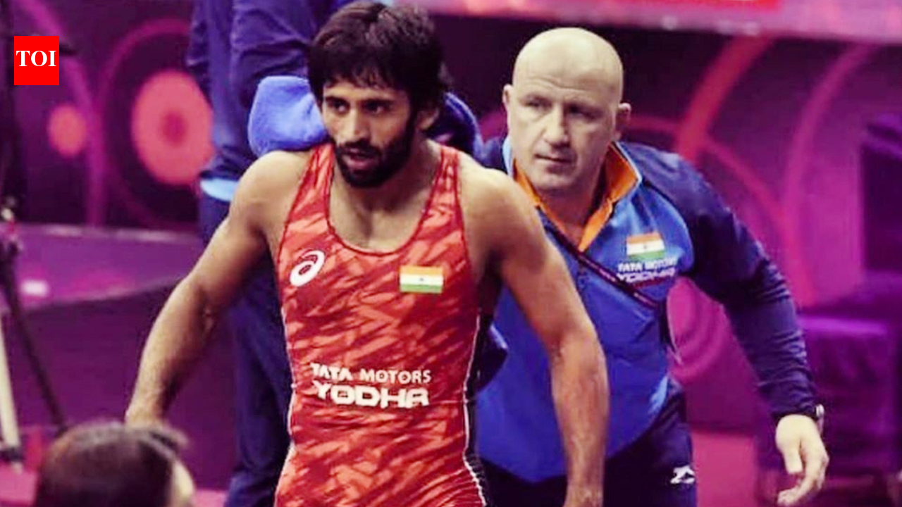 Iranian Saeid Abbaszadeh applies for Indian wrestling coach’s job