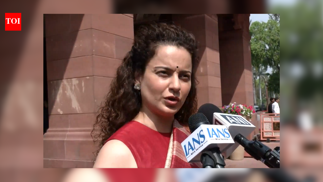 Women MPs ‘uncomfortable’ as Rahul Gandhi moves around like a ‘tapori’, says Kangana Ranaut