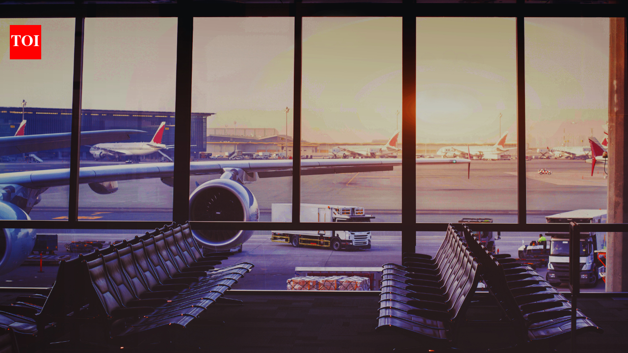 Emirates travel update: Reduced flights, multiple changes allowed till April 30; Dubai city check-in closed