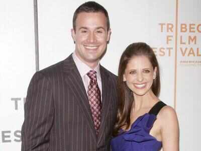  'One bedroom, two bathrooms'