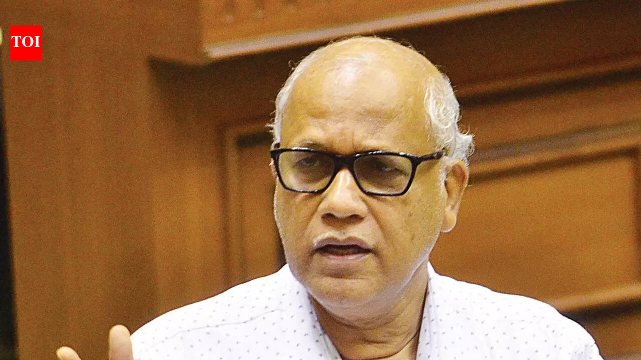 Centre’s commercial gas cylinder policy soon: Kamat