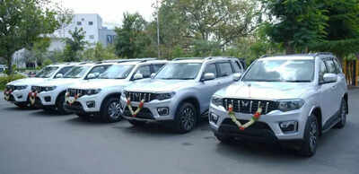 TN assembly polls: DMK MLA in soup over gifting SUVs; AIADMK lodges complaint