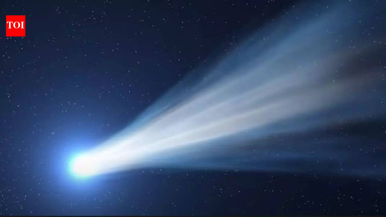 Cosmic explosion in space! Nasa captures comet C/2025 K1 breaking apart