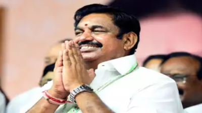 EPS calls on Amit Shah in Delhi for alliance talks; TTV, Nainar to go to national capital on Friday