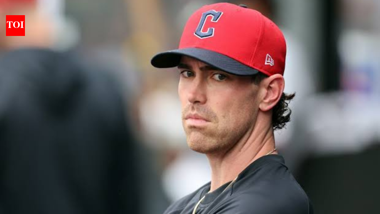 Shane Bieber reveals real reason behind $16M Blue Jays decision as Trey Yesavage injury creates early 2026 concern