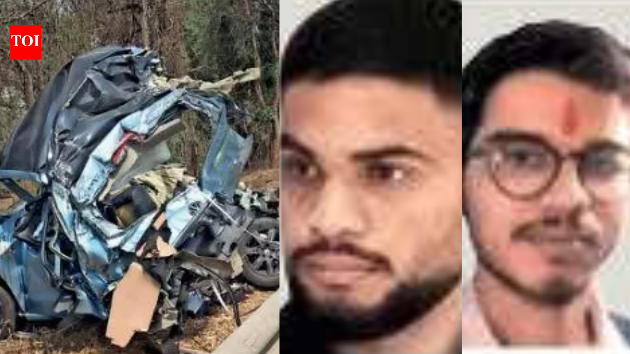 3 IIT-Bombay students killed as car hits truck, flips on Mumbai-Pune expressway