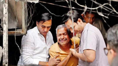 ‘Everything’s gone, what’s left for me?’: After 9 of his family die in Palam fire, 70-yr-old calls rescue ‘departmental failure’