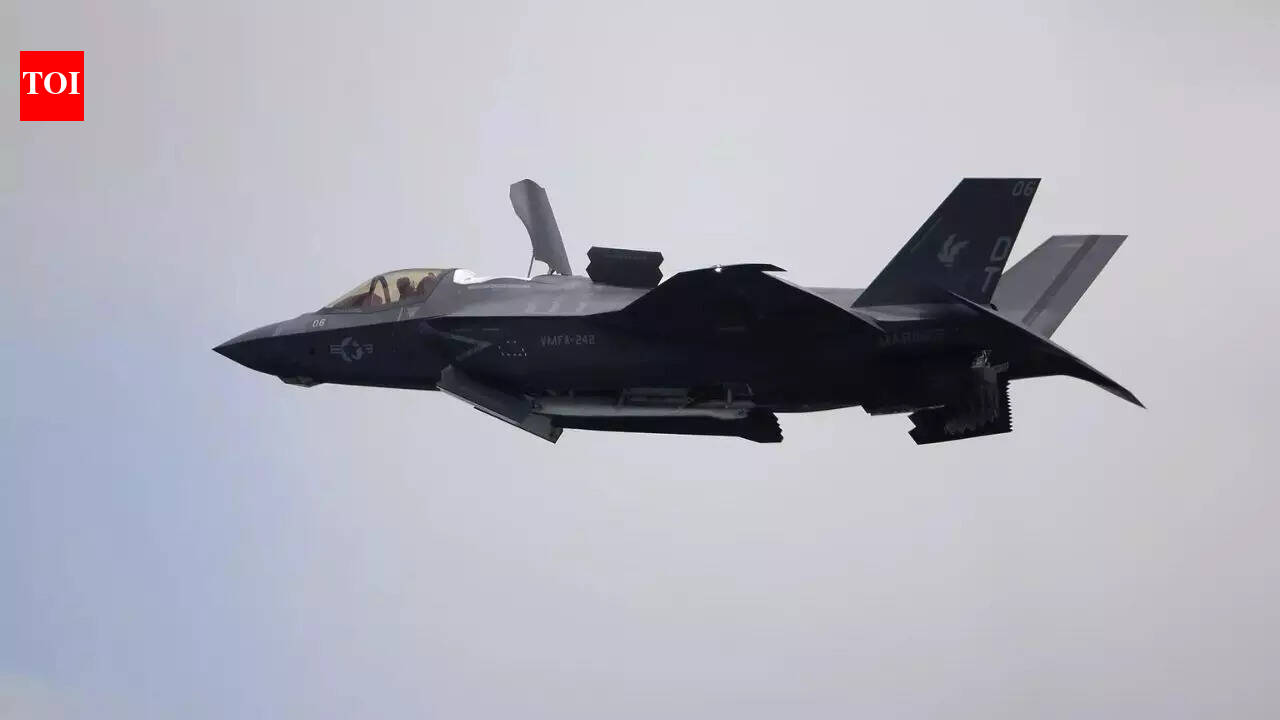 'World's first hit': Iran claims strike on US F-35 lightning 2 - why it's a big deal