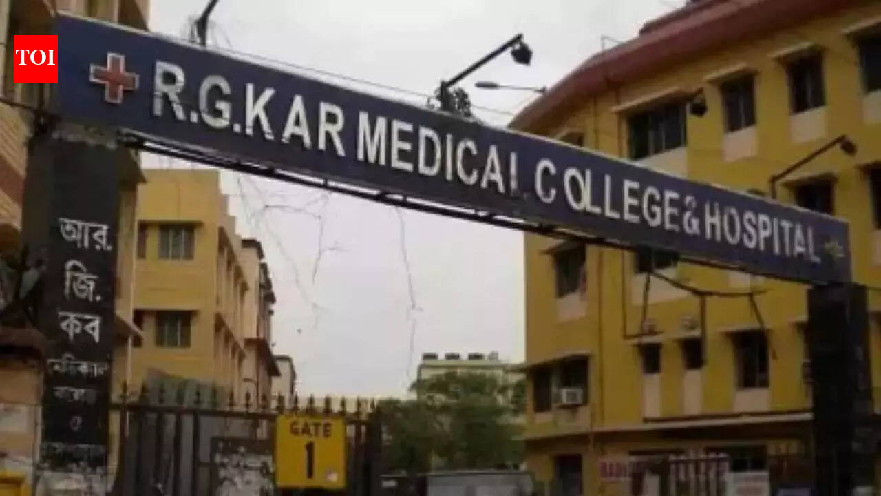 Kolkata man dies after being trapped in lift at R G Kar Medical College and Hospital