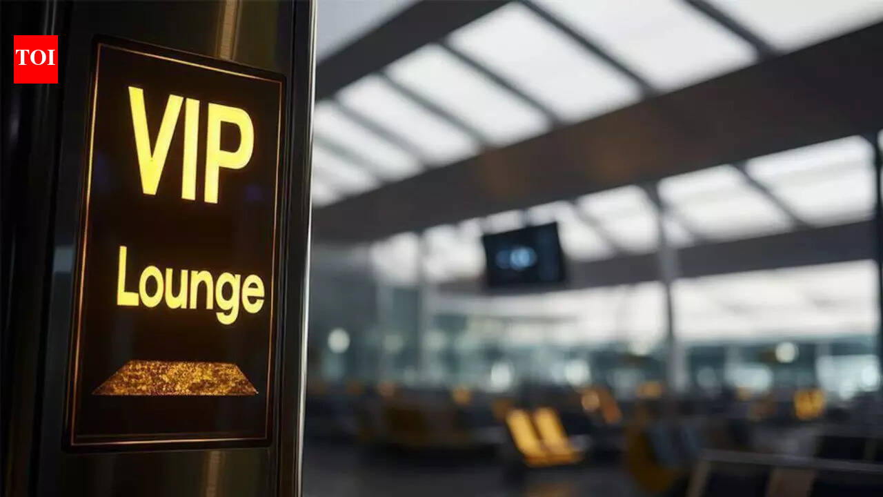 Why airport lounge access alone doesn’t make a forex card ‘premium’?
