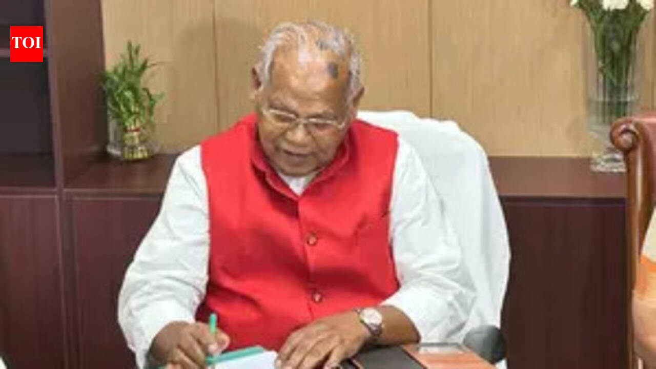 Manjhi demands interlinking of Sone, Falgu rivers