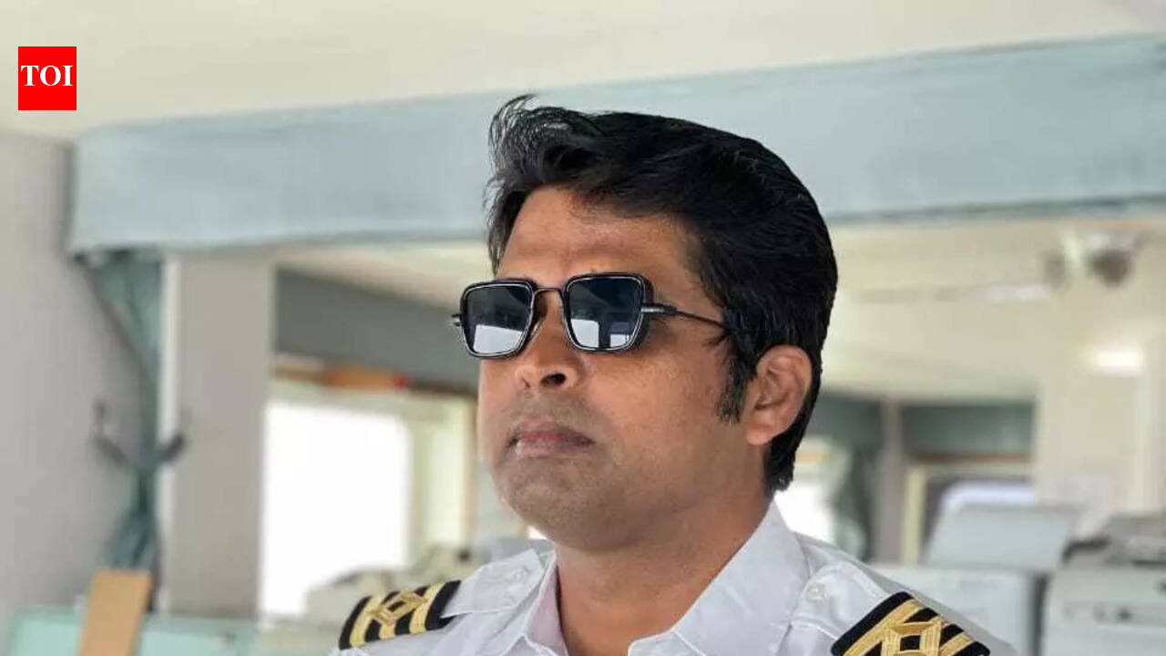 Family prays as Odisha man remains stranded in ship on the Gulf