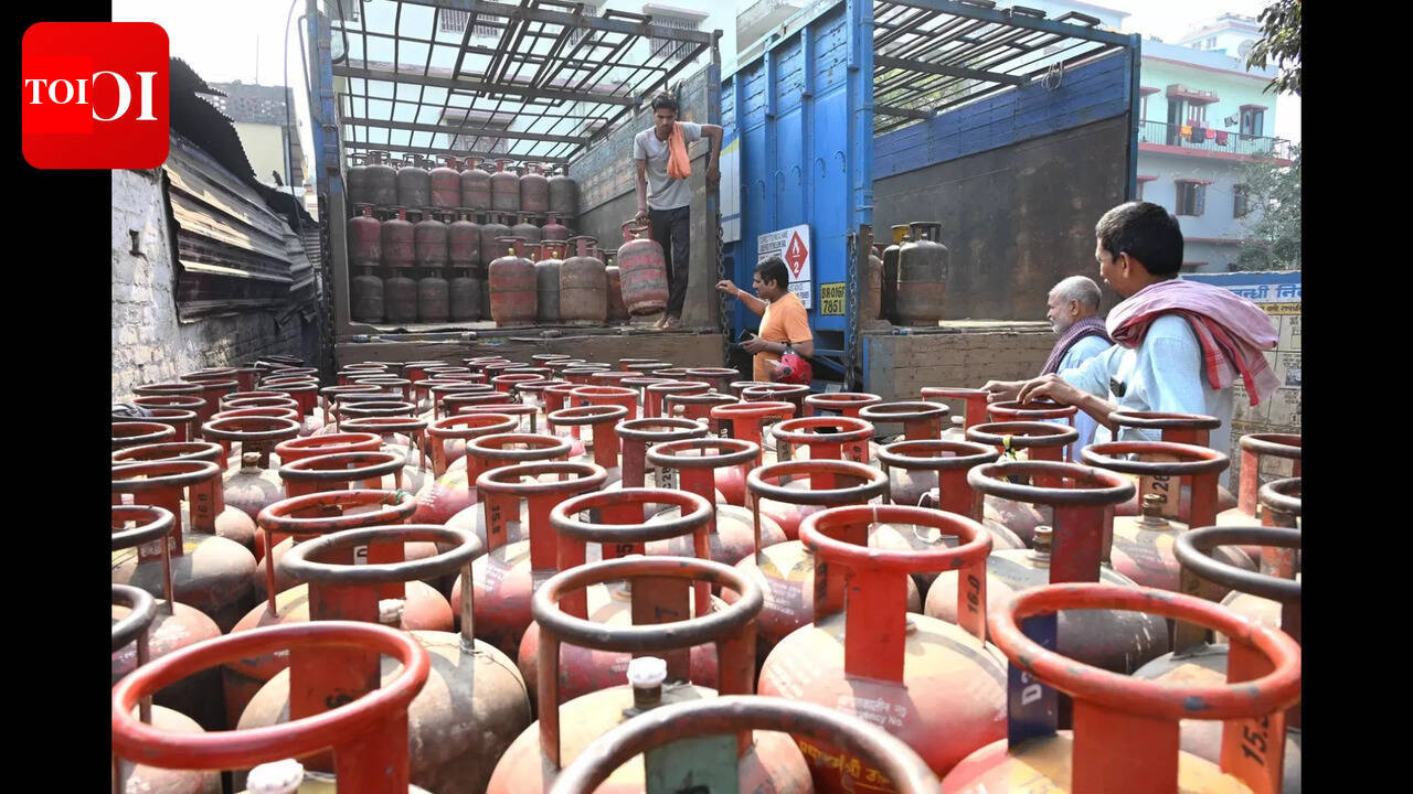 Buxar DM warns against LPG black-marketing