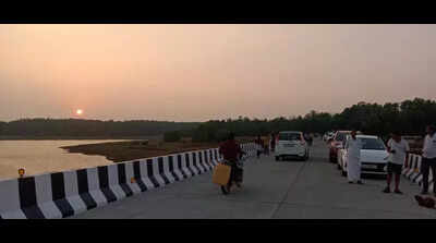 Bridge turns into tourist attraction in Chikkamagaluru