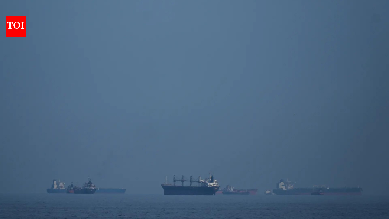 UK authorises US to use British bases for strikes at Iran missile sites targeting ships in Strait of Hormuz.