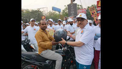 SGPGIMS marks head injury awareness day with walkathon, rehab outreach