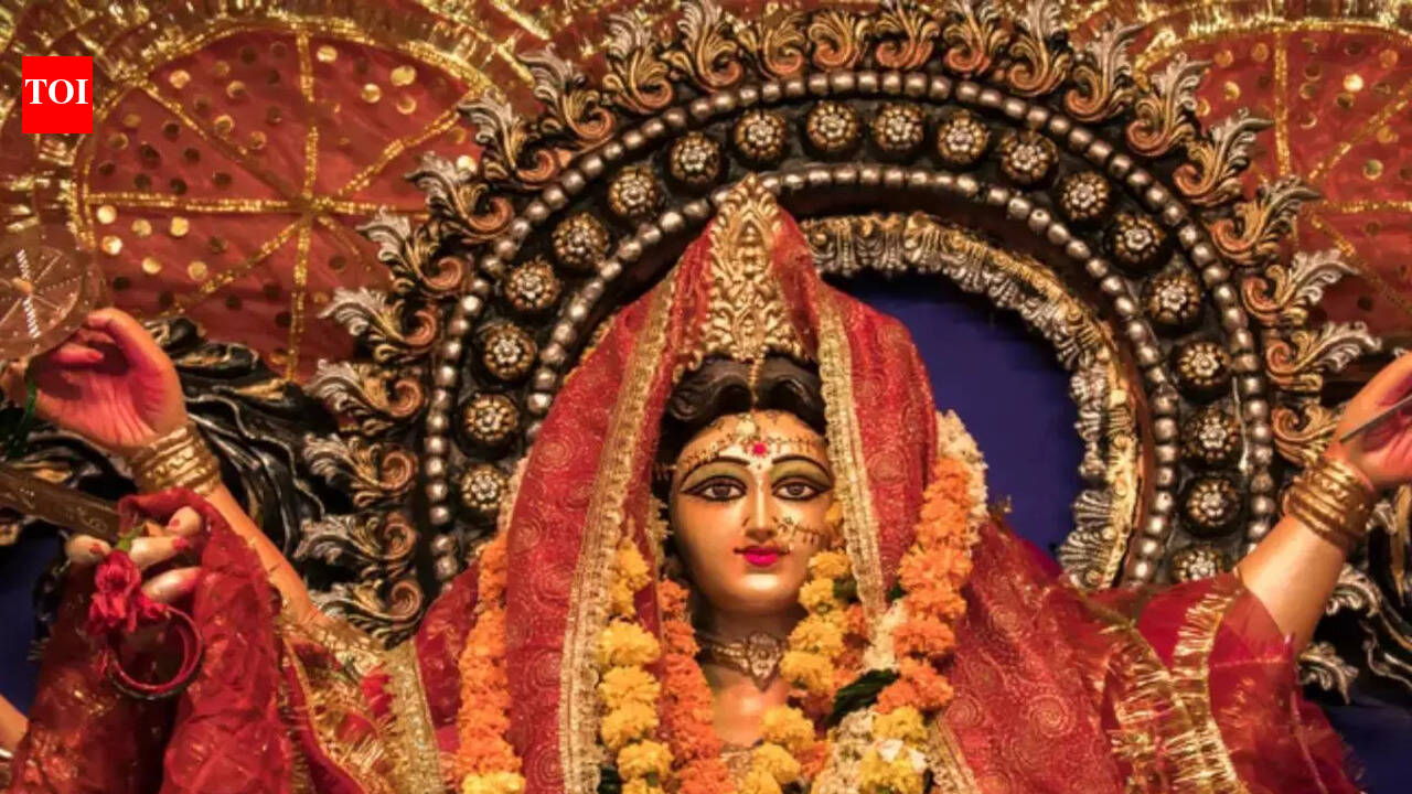 Chaitra Naavratri 2026 Day 3: Maa Chandraghanta, rituals, mantra, colour and significance