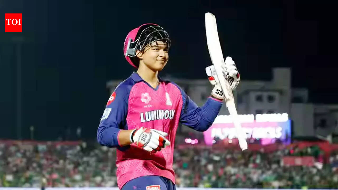 '2-3 hazaar run': 14-yr-old Sooryavanshi sets sky-high IPL 2026 target - watch