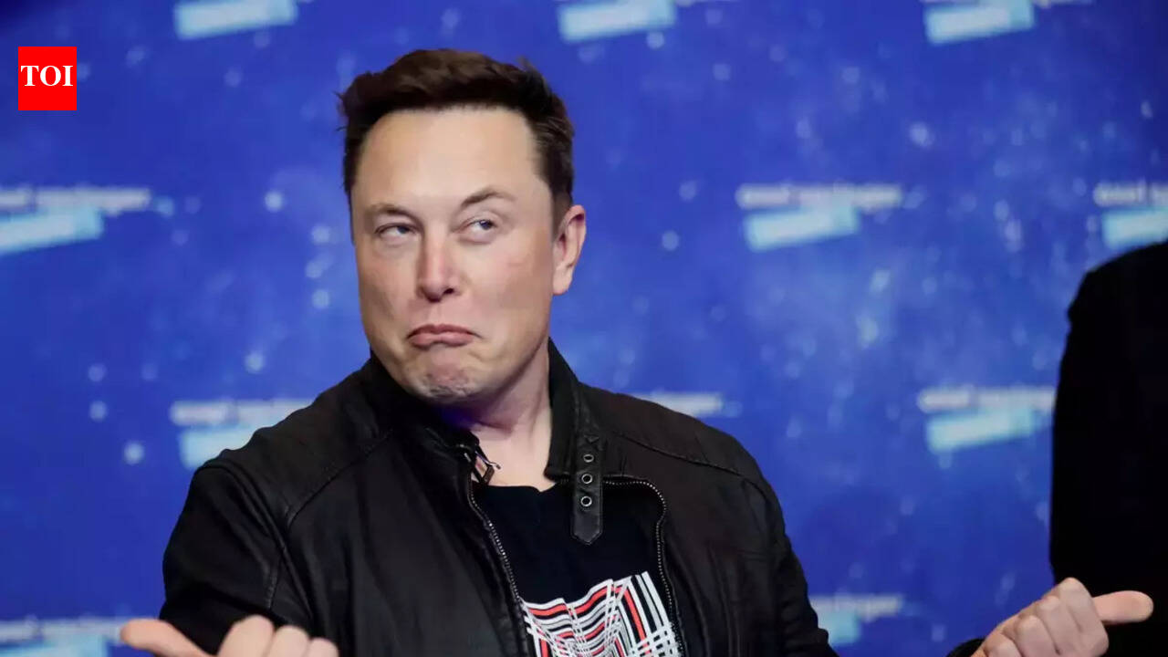 Elon Musk's SpaceX sends email to FCC, says: Reject Jeff Bezos' Blue Origin application as Amazon has forgotten that ...