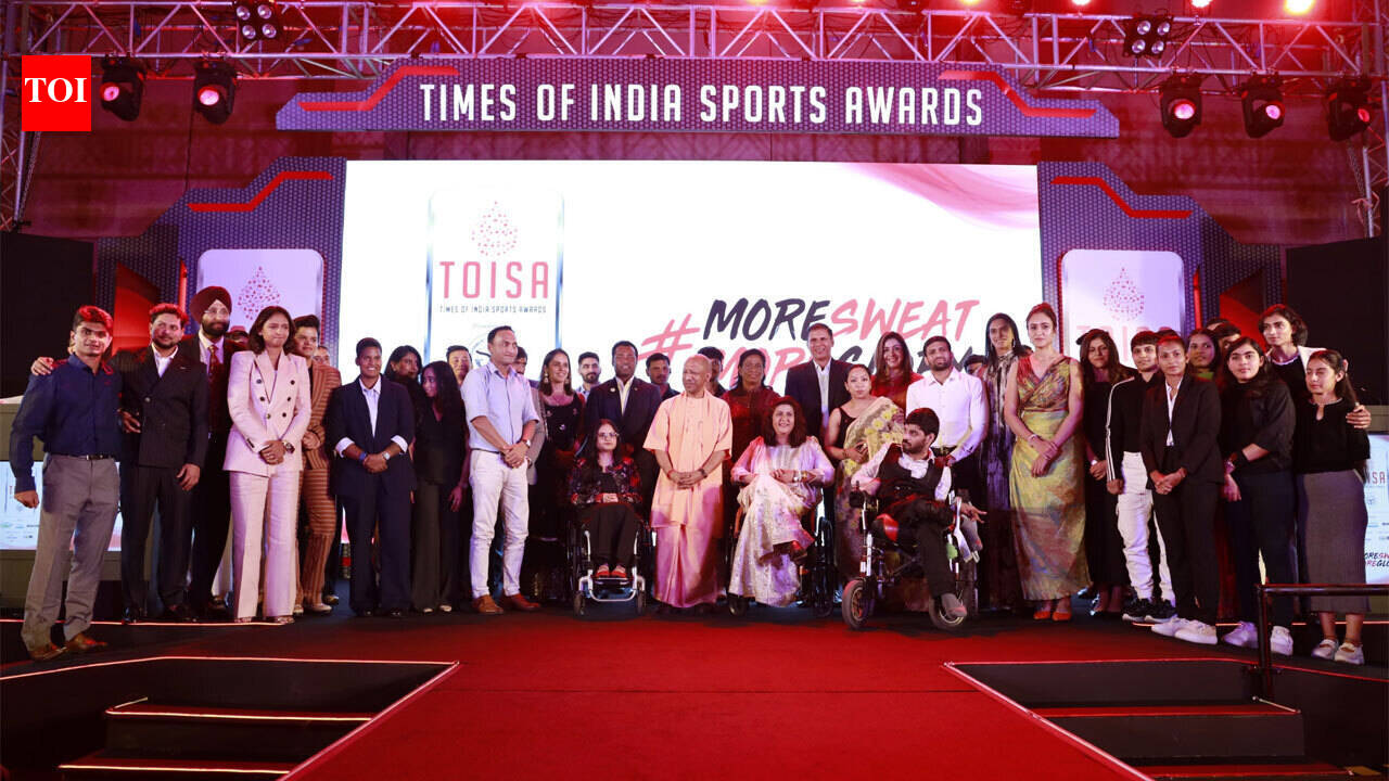 TOISA 2025: Shubman Gill, Deepti Sharma named Cricketers of the Year
