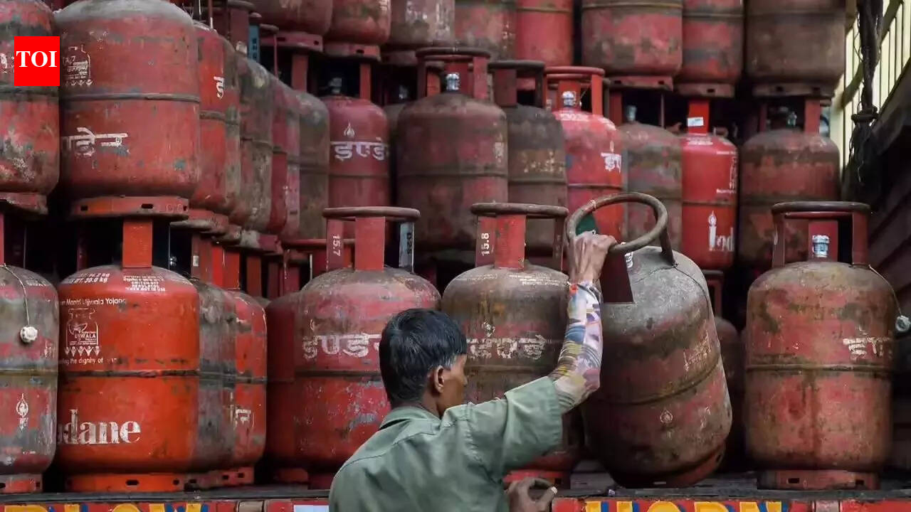 Centre raises LPG allocation to 50%, urges PNG shift - who gets priority?