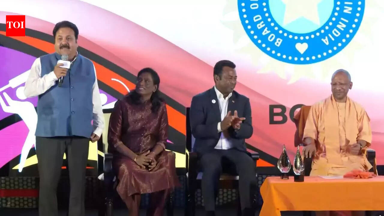 TOISA 2025: Rajiv Shukla applauds Times of India after BCCI named ‘Federation of the Year’