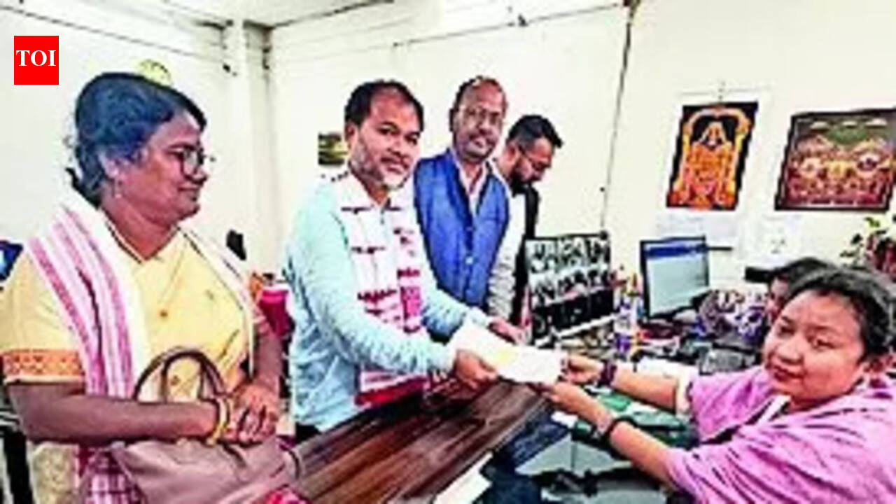 Akhil declares 21 pending cases, but no convictions