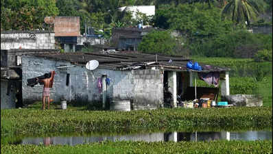Rajakilpakkam lake shrinks and chokes under sewage and encroachments