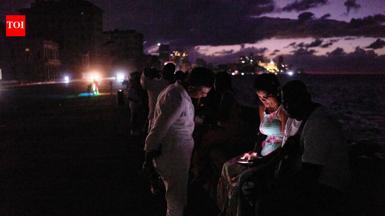 Cuba in darkness again: US oil blockade forces another blackout as Havana turns to flashlights