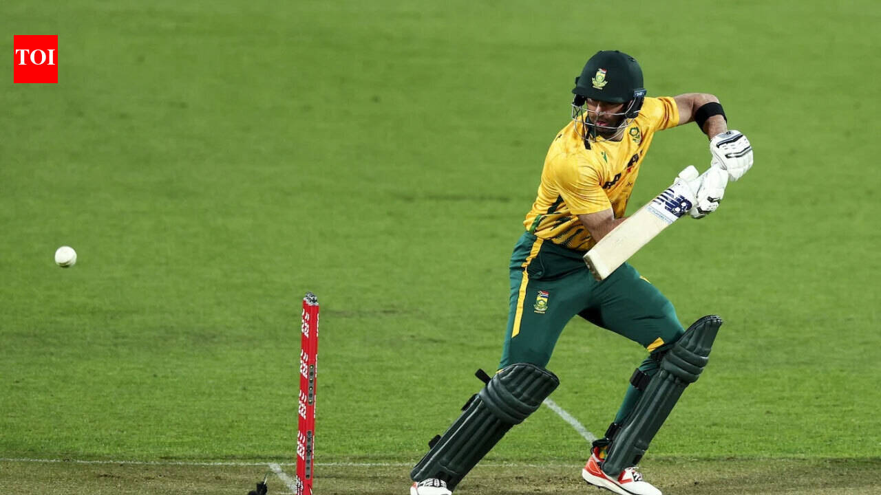NZ vs SA Live: Esterhuizen, De Zorzi fire in top gear