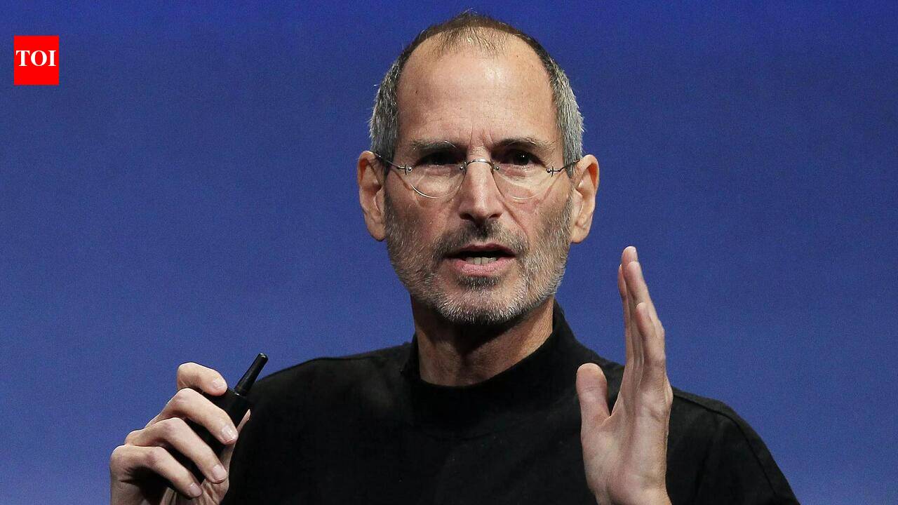 What Steve Jobs told Apple employees the day Apple beat Microsoft in market cap for the first time: Back to…