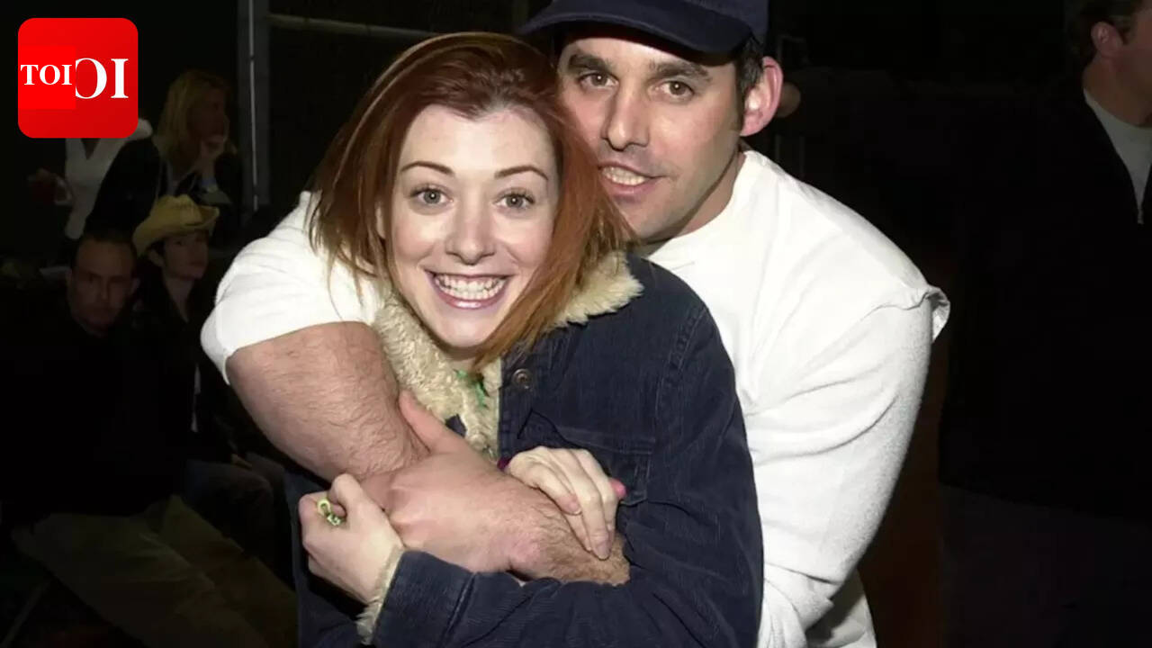 निकोलस ब्रेंडन की मृत्यु समाचार: निकोलस ब्रेंडन का निधन: सारा मिशेल गेलर ने मार्मिक श्रद्धांजलि साझा की |