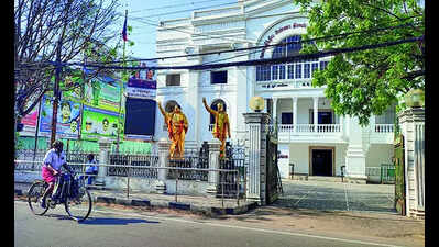  AIADMK-led NDA nears seat-sharing deal, Piyush Goyal to seal pact in Chennai