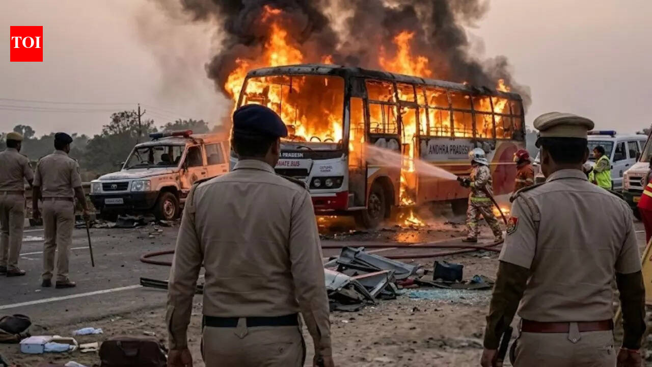 3 killed, 5 injured in Andhra Pradesh highway crash; bus gutted by fire