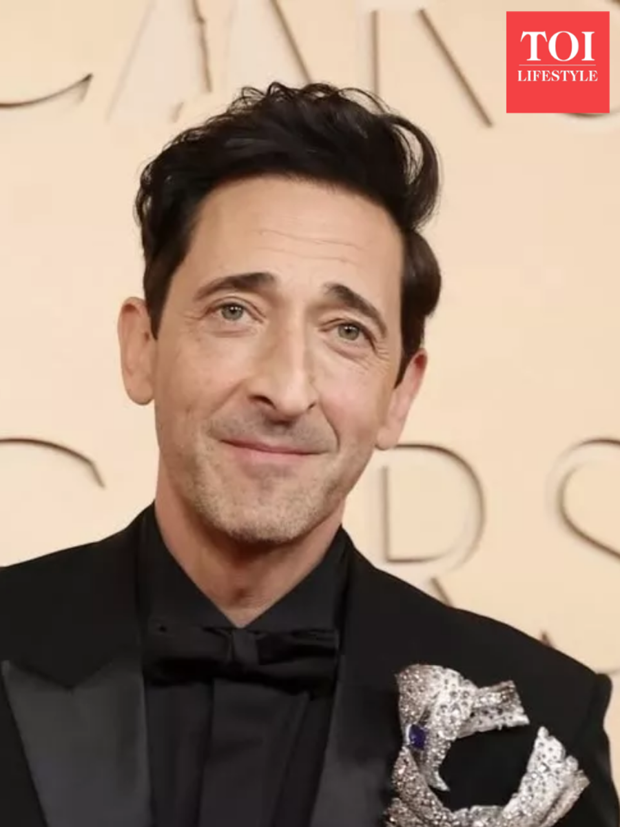 8 Brooch Designs from Oscars 2026 That Are Trending Now