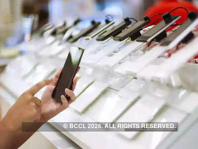  Middle East tensions raise alarm for India's smartphone shipments