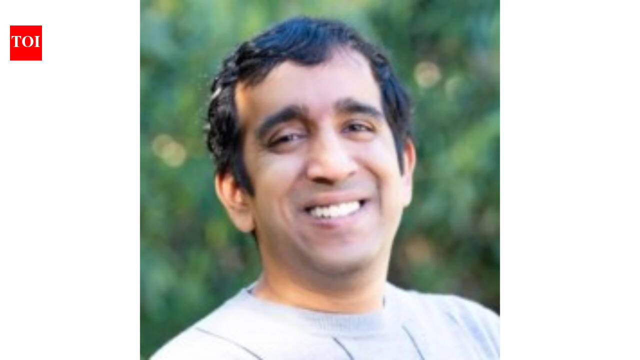 Tesla VP of Finance Sendil Palani is leaving, recalls joining during the days of "Tesla Deathwatch", as he thanks CEO Elon Musk