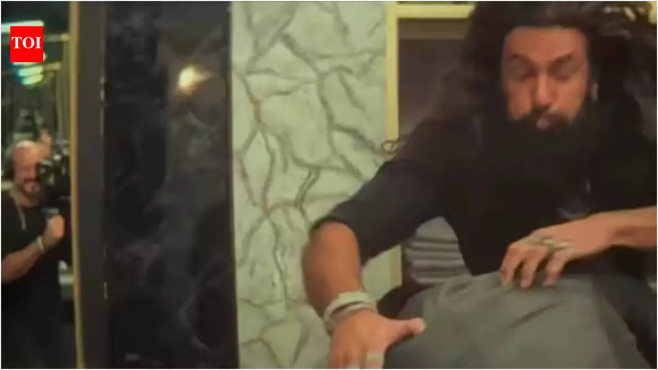 ‘Dhurandhar 2’: Fans catch cameraman reflection in Ranveer Singh fight scene, peak detailing goes viral