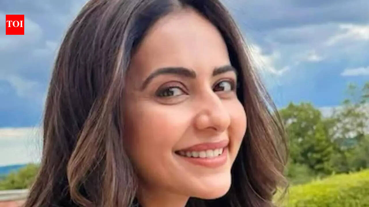 Rakul Preet Singh praises 'Dhurandhar: The Revenge'; Calls Ranveer Singh ‘No one like you’