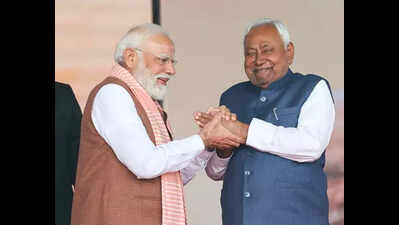 PM lauds Nitish’s governance record, praises people of Bihar