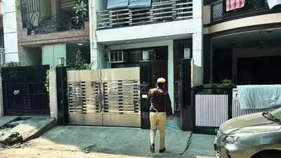 Woman arrested for killing her two daughters in Delhi's Malviya Nagar; lens on domestic dispute