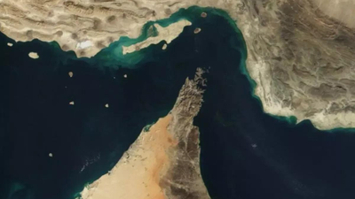 Iran threatens to close Strait of Hormuz after Trump warning