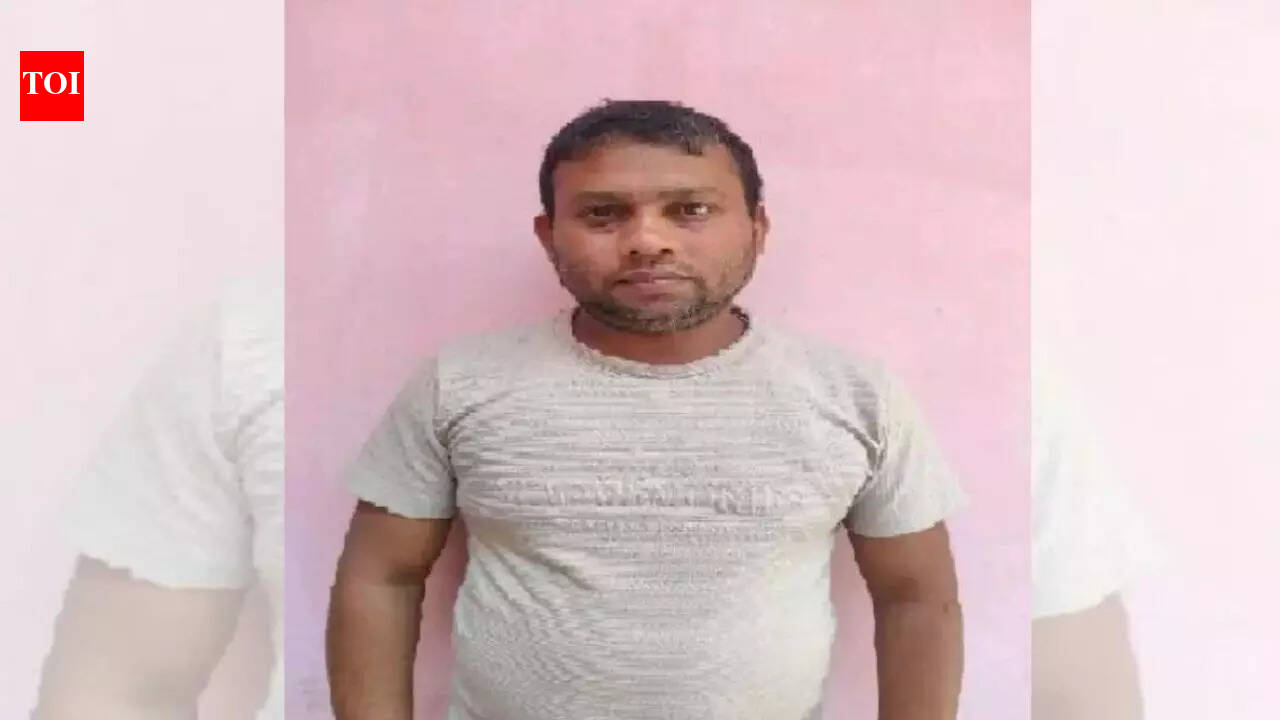 IAF staffer held in Assam for leaking defence info to Pakistan