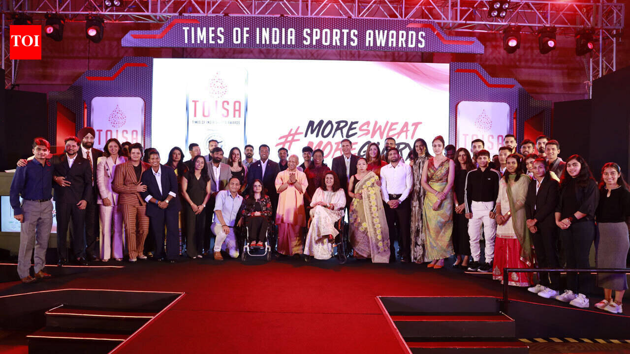 TOISA 2025: Yogi Adityanath honours sports stars in glittering ceremony