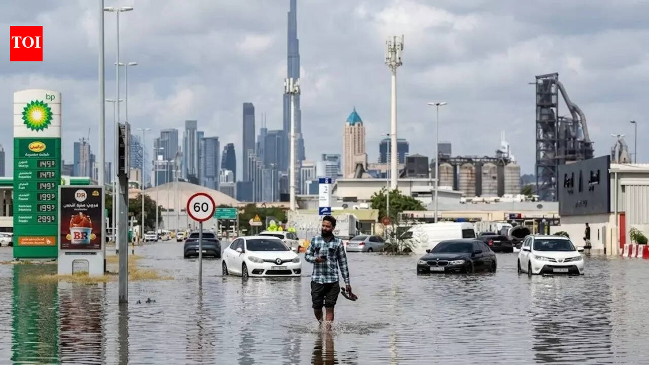UAE weather alert: Heavy rain, thunder and traffic chaos hit Dubai and Abu Dhabi — Safety warnings issued
